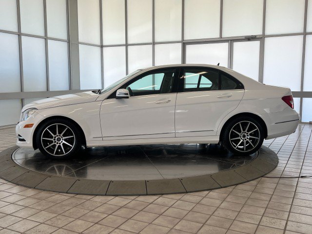 Used 2013 Mercedes-Benz C 300 4MATIC Sedan image 4