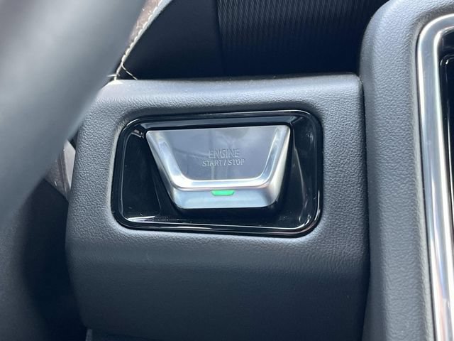 Certified 2025 GMC Yukon Elevation AWD/4WD image 39