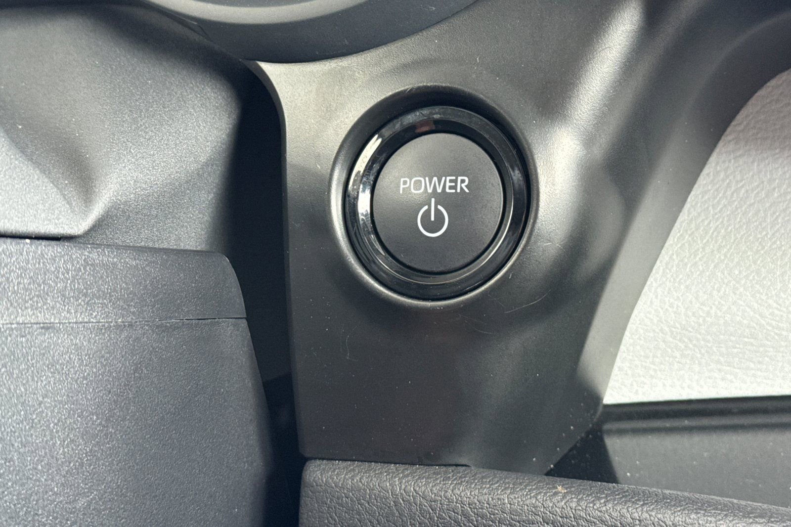 Certified 2026 Toyota Sienna XLE AWD/4WD image 23