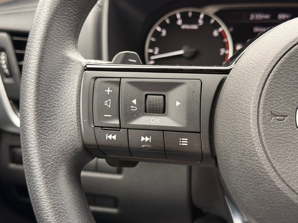 Certified 2023 Nissan Rogue SV AWD/4WD image 16