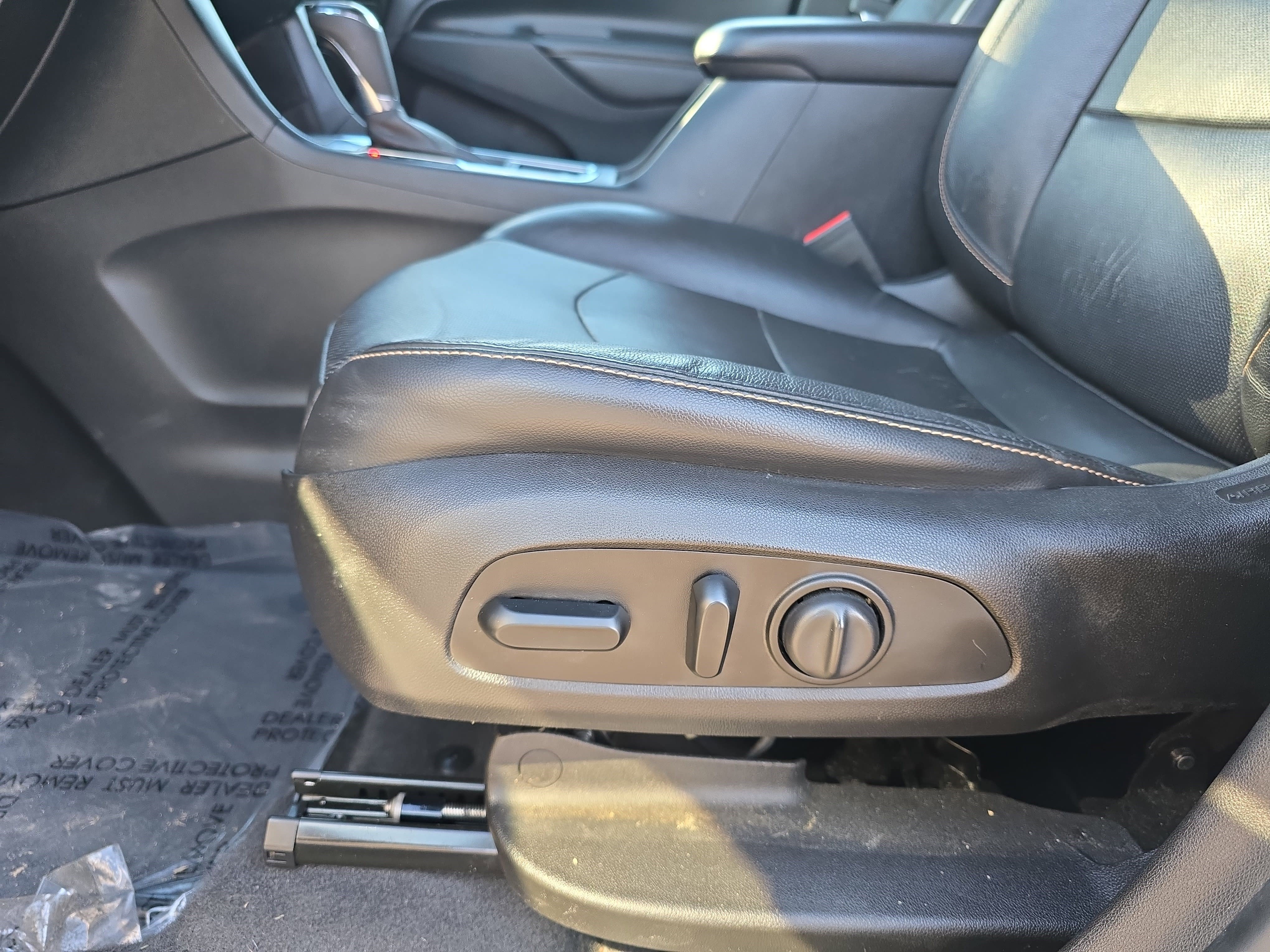 Used 2020 Chevrolet Equinox Premier image 27