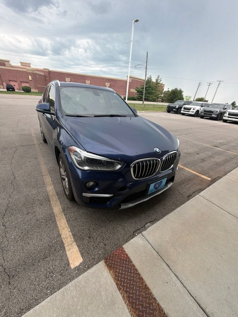 Used 2018 BMW X1 xDrive28i AWD/4WD image 7