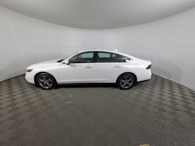 Used 2024 Honda Accord EX image 24
