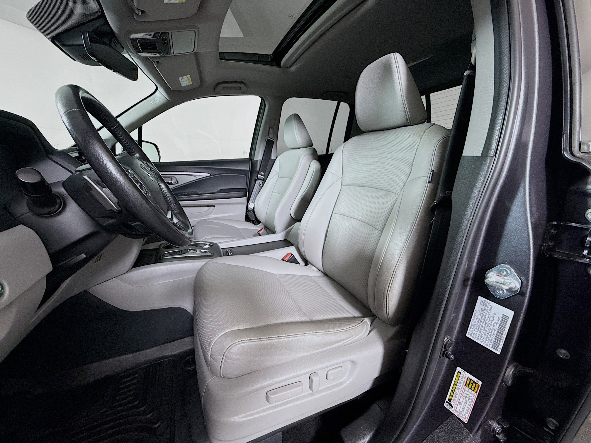 Used 2022 Honda Ridgeline RTL-E image 11