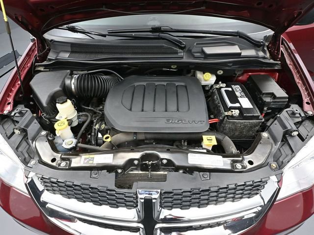 Used 2020 Dodge Grand Caravan SE w/ UConnect Hands-Free Group image 41