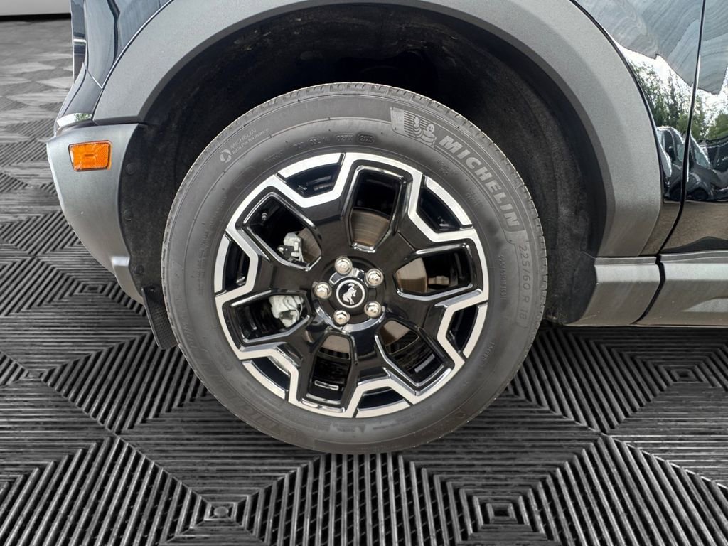 Used 2025 Ford Bronco Sport Outer Banks w/ Outer Banks Tech Package+ AWD/4WD image 9