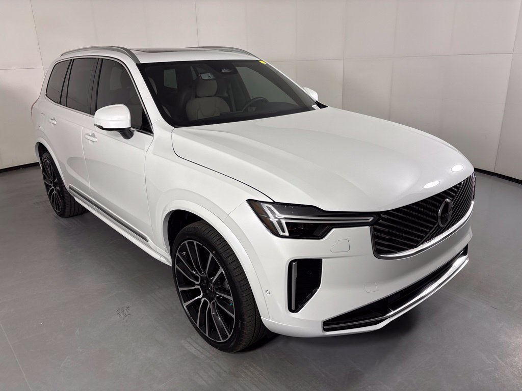 New 2026 Volvo XC90 B6 Plus w/ Protection Package Premier AWD/4WD image 2