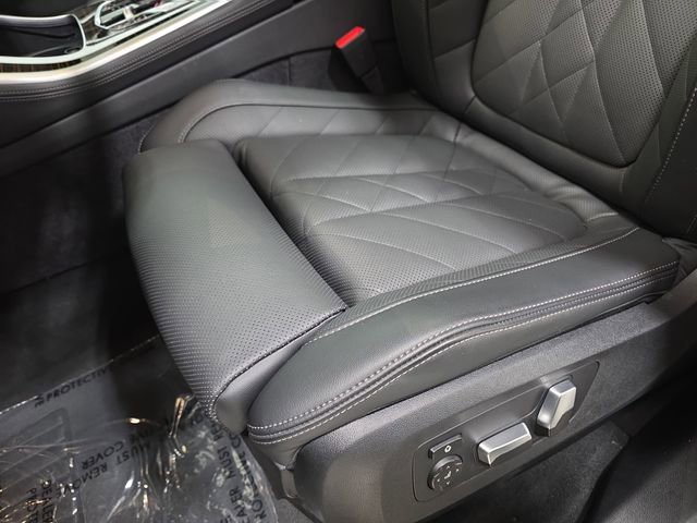 Certified 2026 BMW X5 xDrive40i w/ Premium Package AWD/4WD image 25