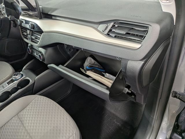 Used 2022 Ford Escape SE w/ Convenience Package image 31