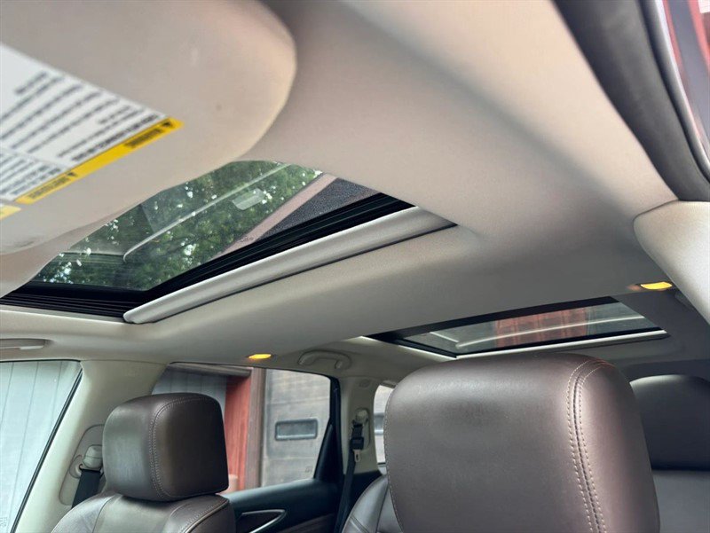 Used 2015 INFINITI QX60 Luxe w/ Deluxe Touring Package AWD/4WD image 11