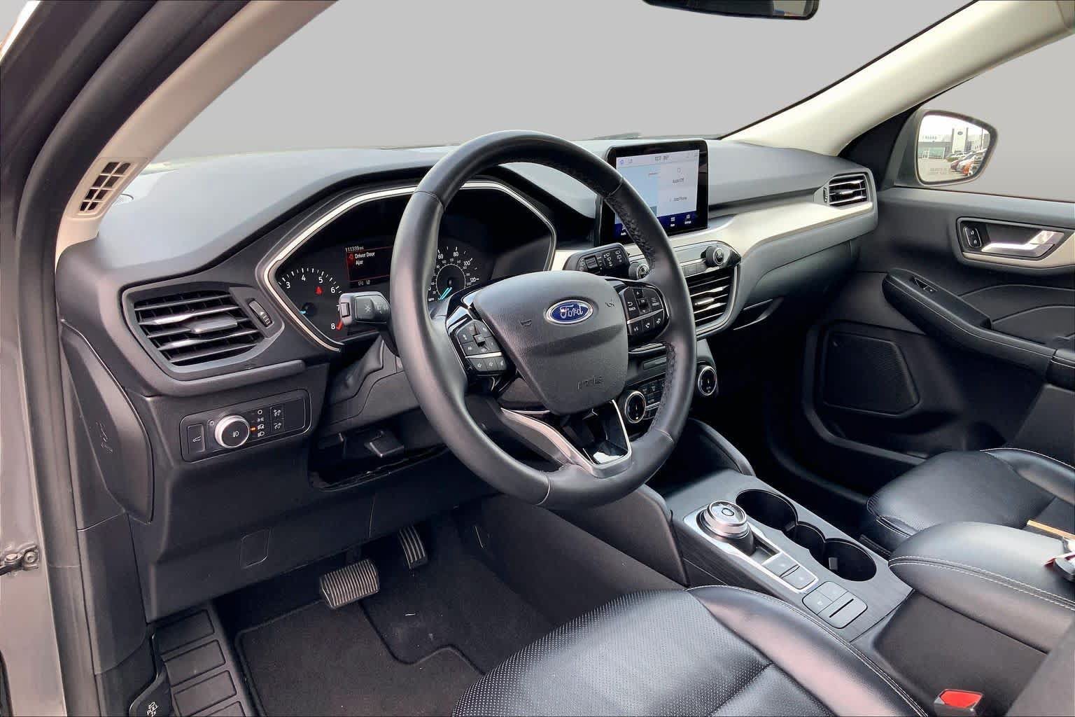 Used 2022 Ford Escape SEL FWD image 17