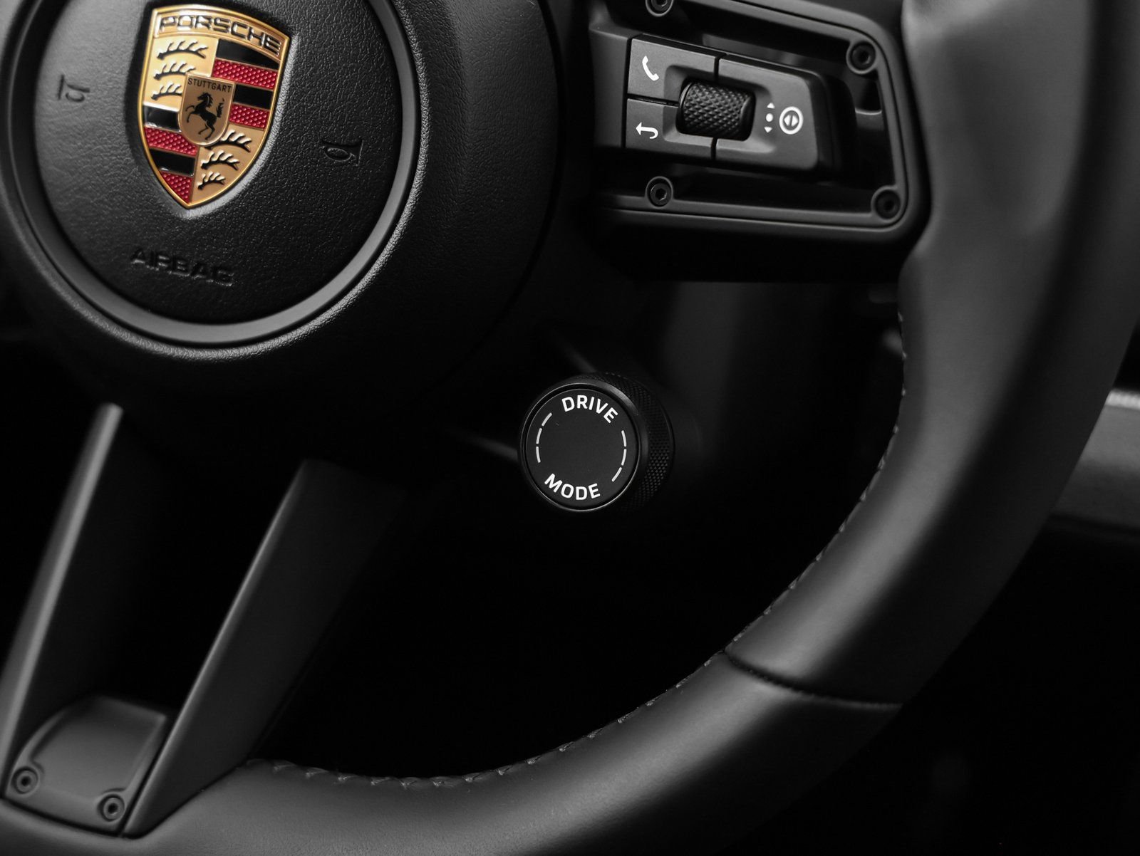 New 2026 Porsche Panamera 4 AWD/4WD image 31