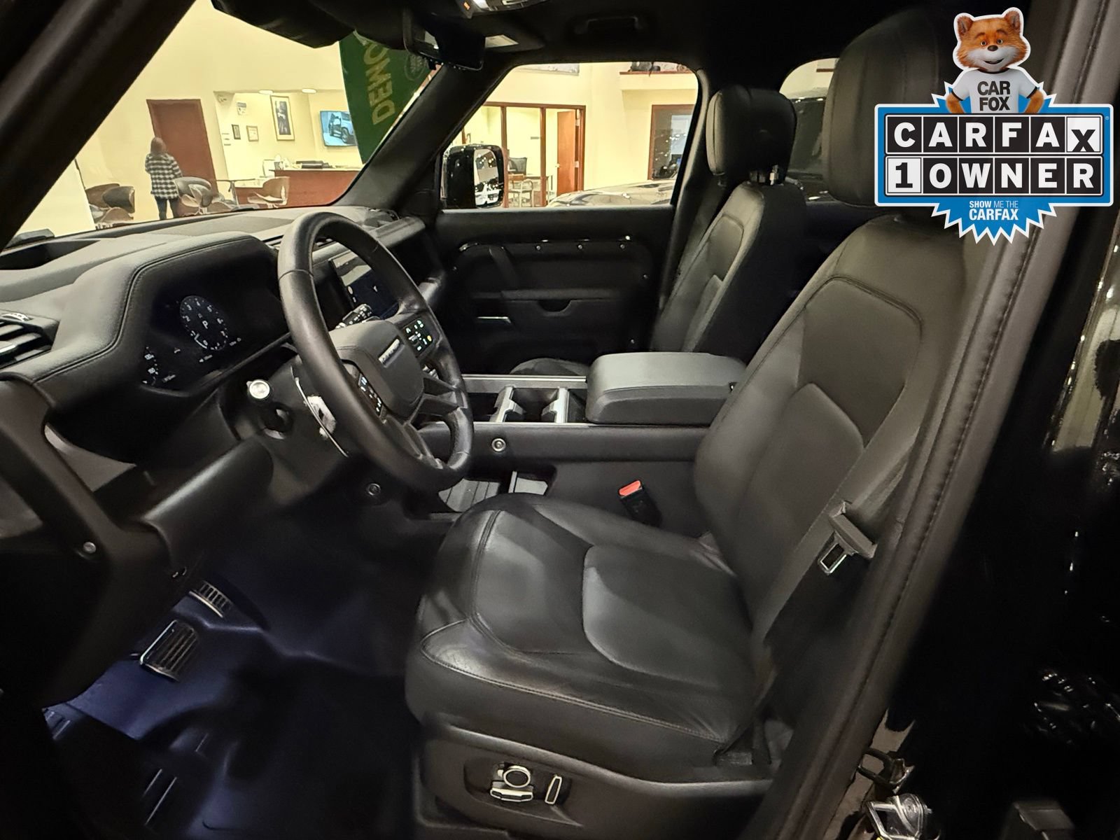 New 2025 Land Rover Defender 130 V8 AWD/4WD image 16