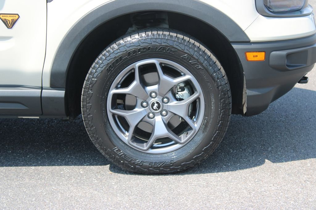 Used 2024 Ford Bronco Sport Badlands w/ Premium Package AWD/4WD image 12
