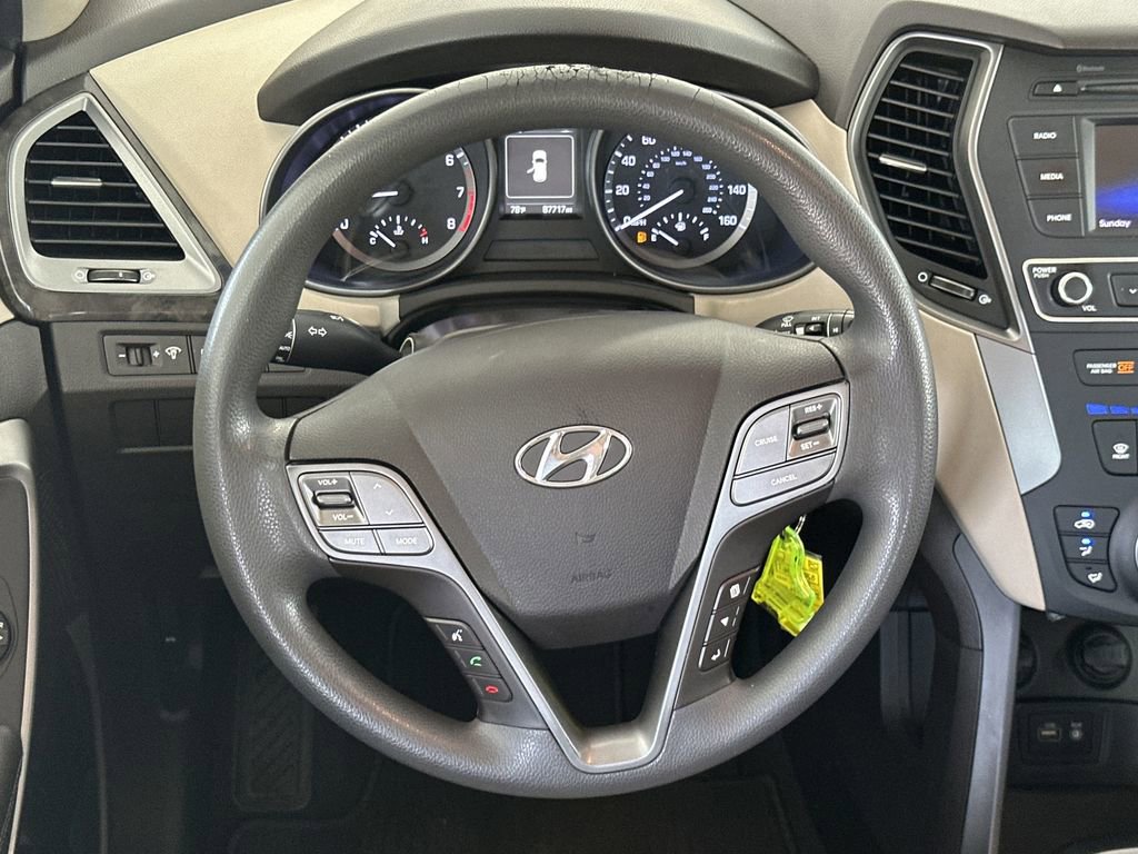 Used 2018 Hyundai Santa Fe Sport FWD image 16