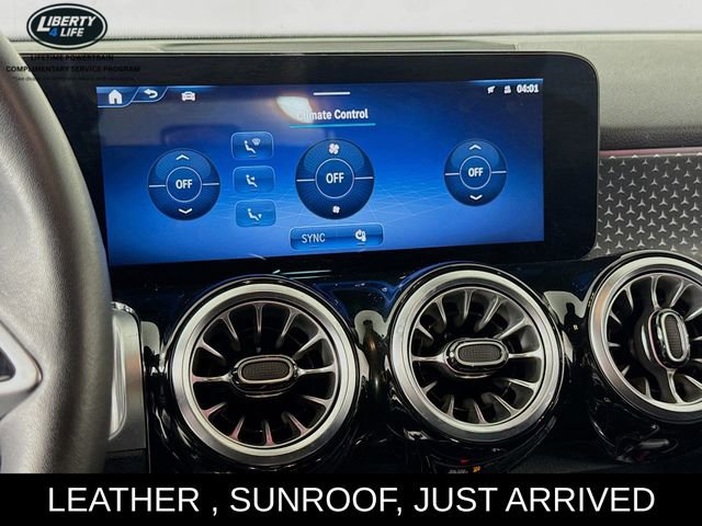 Used 2025 Mercedes-Benz GLB 250 GLB 250 w/ Exclusive Package image 16