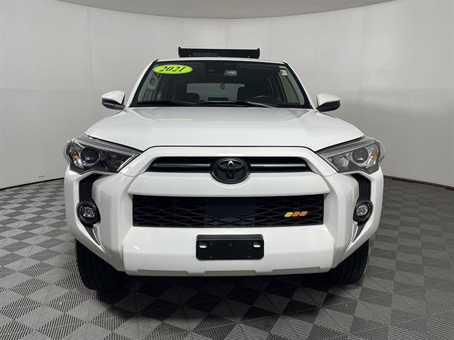 Used 2021 Toyota 4Runner Trail Special Edition AWD/4WD image 2