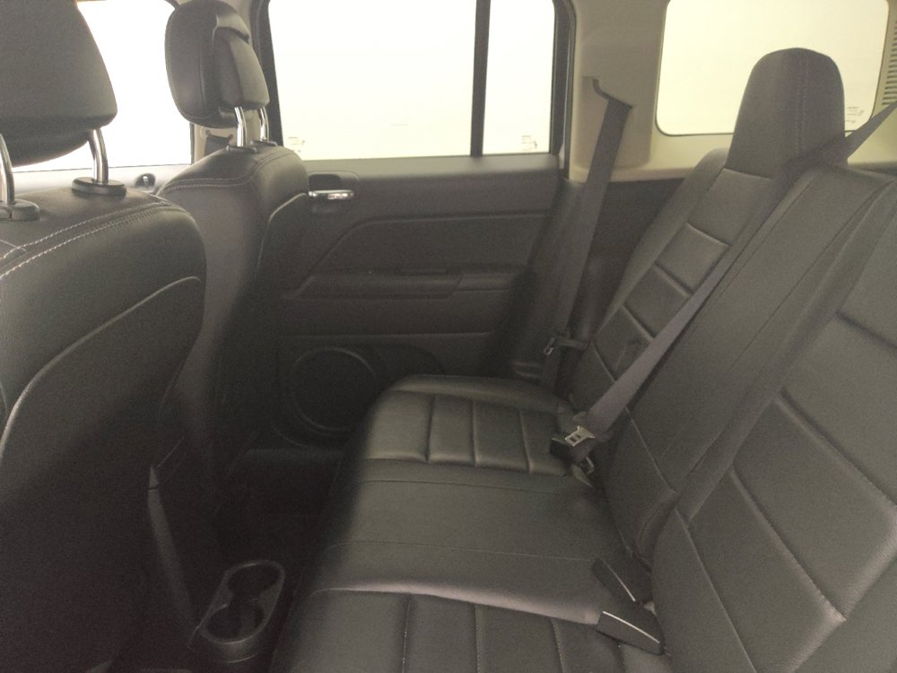 Used 2015 Jeep Patriot High Altitude FWD image 18