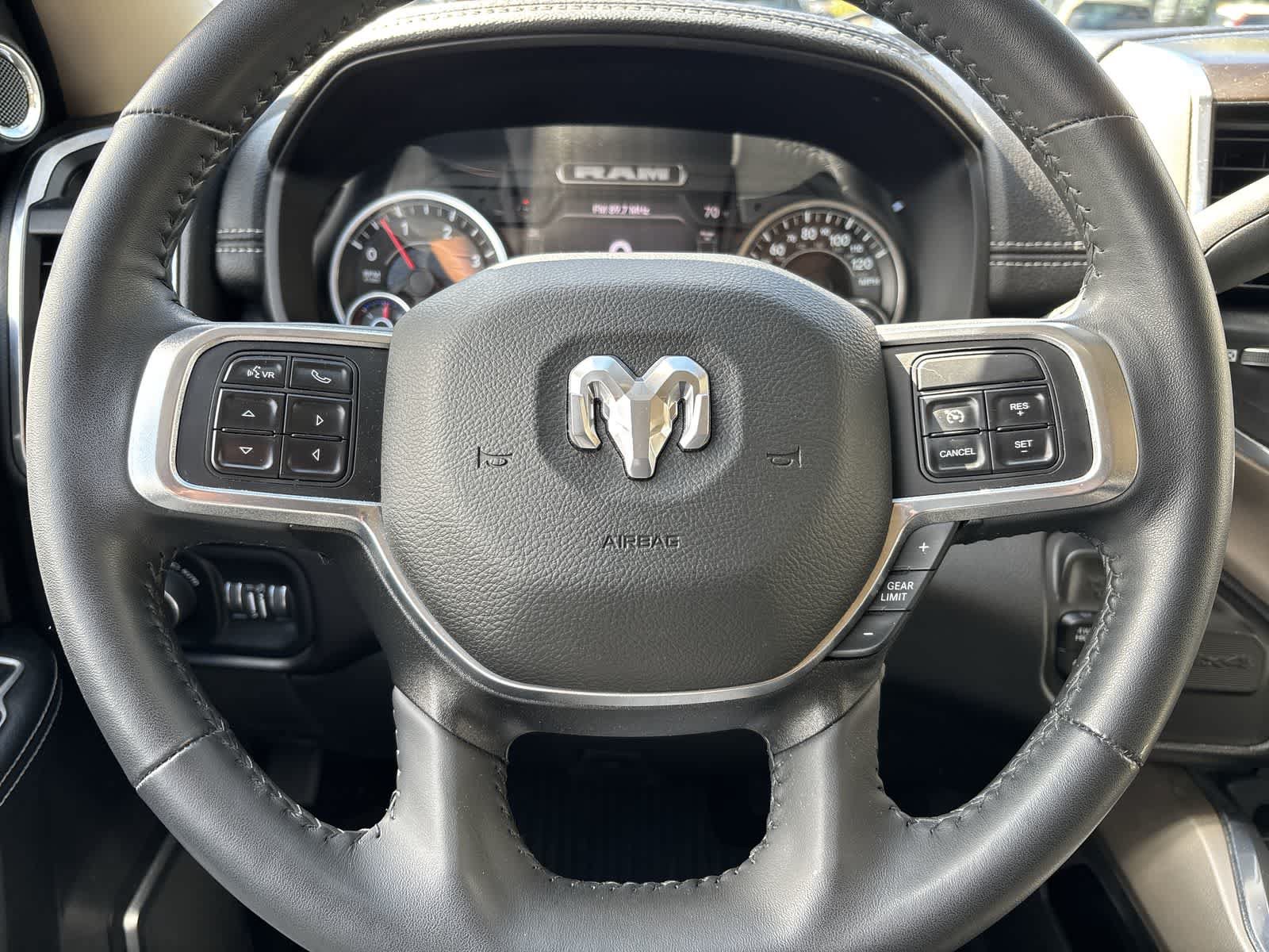 Used 2022 RAM 2500 Laramie AWD/4WD image 8