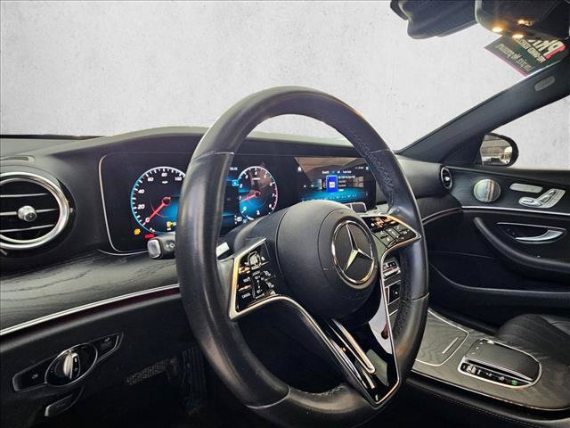 Used 2022 Mercedes-Benz E 350 4MATIC Sedan image 9