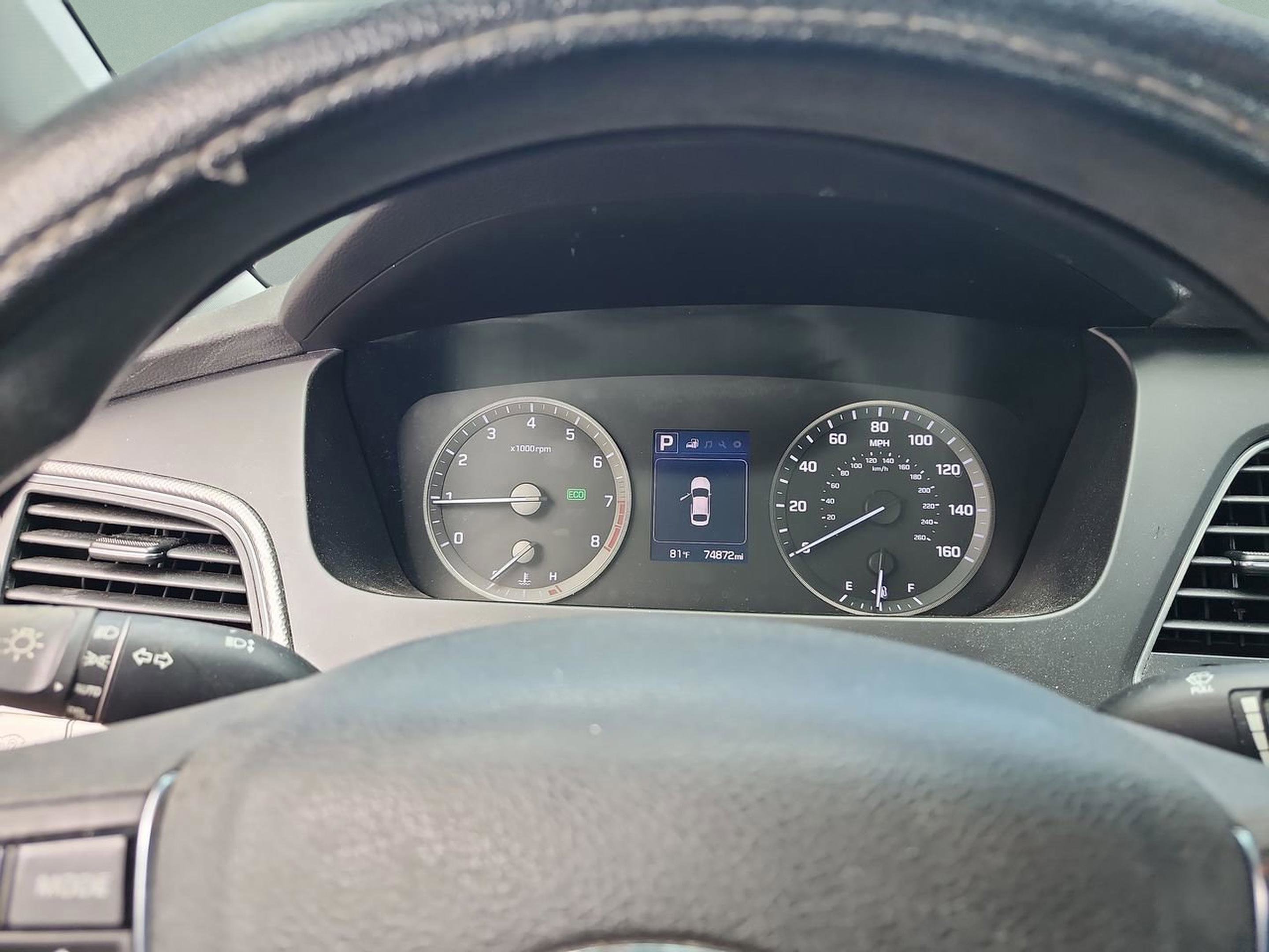 Used 2015 Hyundai Sonata SE w/ Option Group 09 image 12