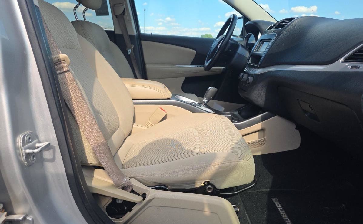 Used 2011 Dodge Journey Express w/ Popular Equipment Group FWD image 8