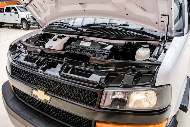 Used 2023 Chevrolet Express 3500 LS image 36