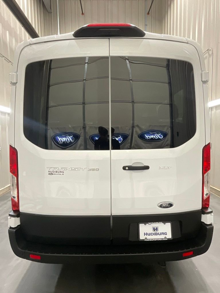 Used 2025 Ford Transit 350 XLT RWD image 24