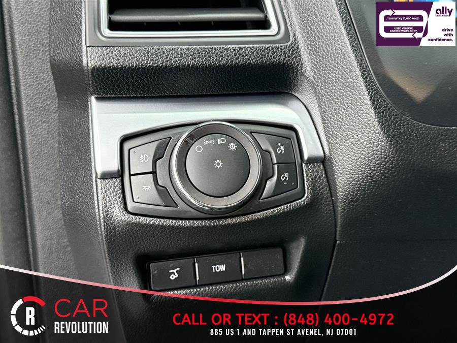 Used 2019 Ford Explorer Sport w/ Ford Safe & Smart Package AWD/4WD image 30
