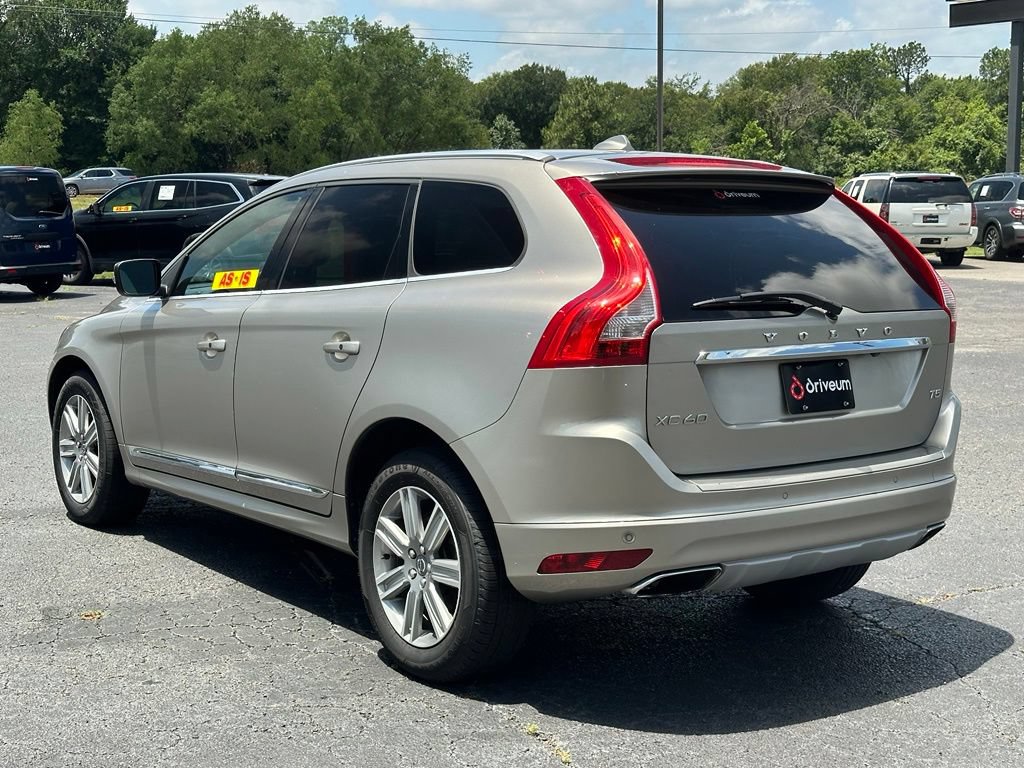 Used 2016 Volvo XC60 T5 Premier w/ Inscription Package FWD image 7