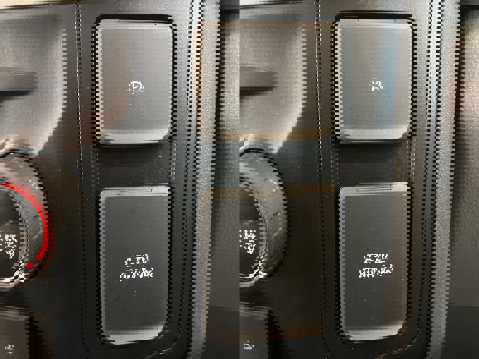 Used 2024 Ford F250 XLT image 19