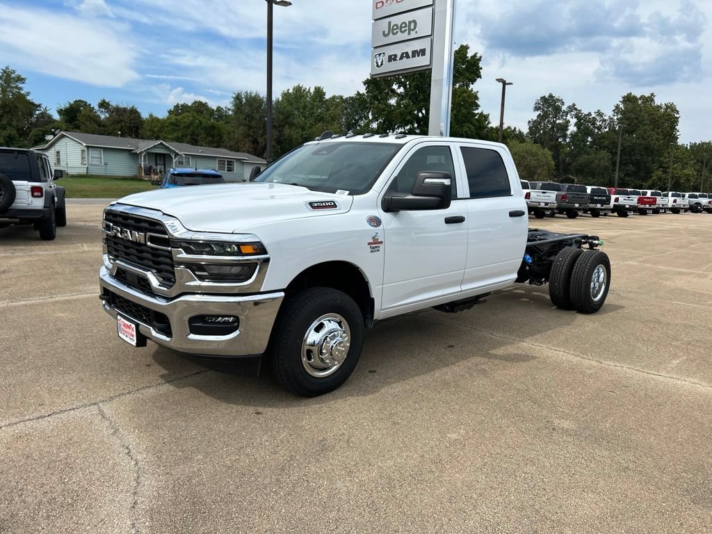 New 2027 RAM 3500 Tradesman w/ Chrome Appearance Group A AWD/4WD image 1