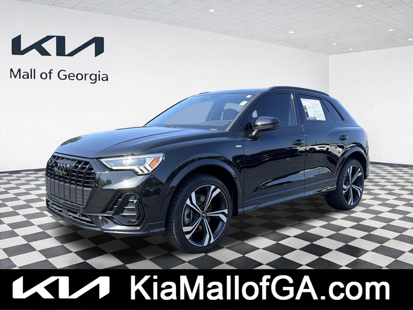 Used 2023 Audi Q3 2.0T Premium Plus AWD/4WD image 1