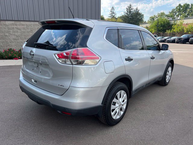 Used 2016 Nissan Rogue S AWD/4WD image 5