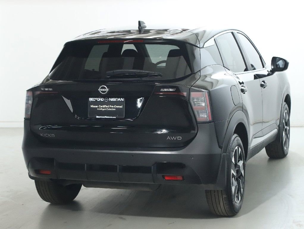 Certified 2025 Nissan Kicks SV image 44