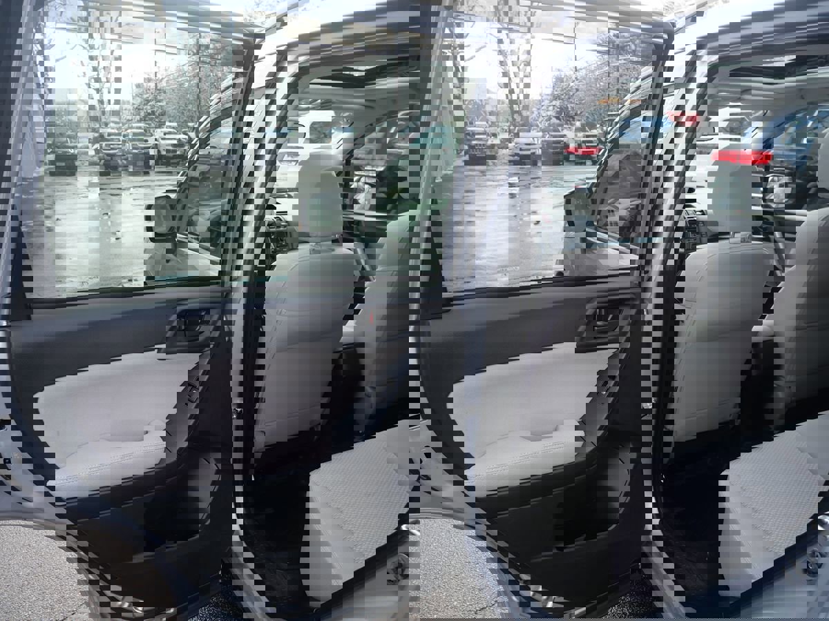 Used 2015 Subaru Forester 2.5i Premium image 24