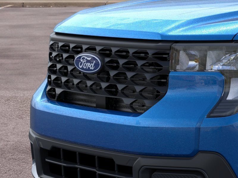 New 2026 Ford Maverick XLT w/ XLT Luxury Package FWD image 18