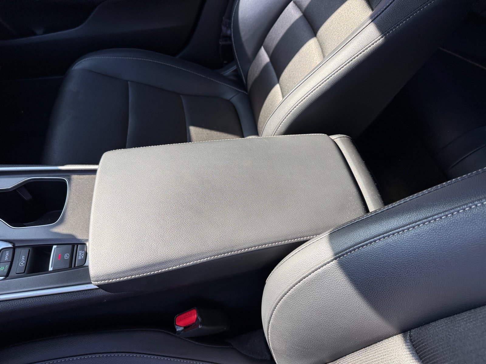 Used 2022 Honda Accord Sport image 14