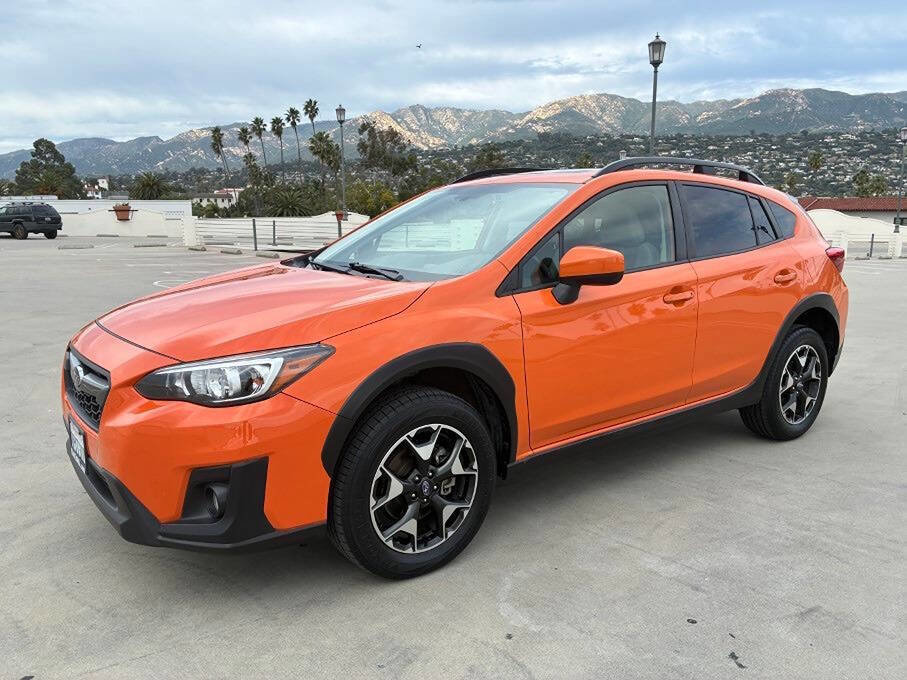 Used 2020 Subaru Crosstrek 2.0i Premium w/ Moonroof Package 2 image 2