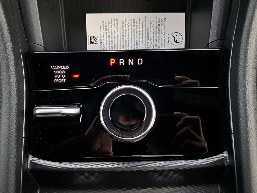 New 2025 Jeep Grand Cherokee L Limited w/ Luxury Tech Group II image 23