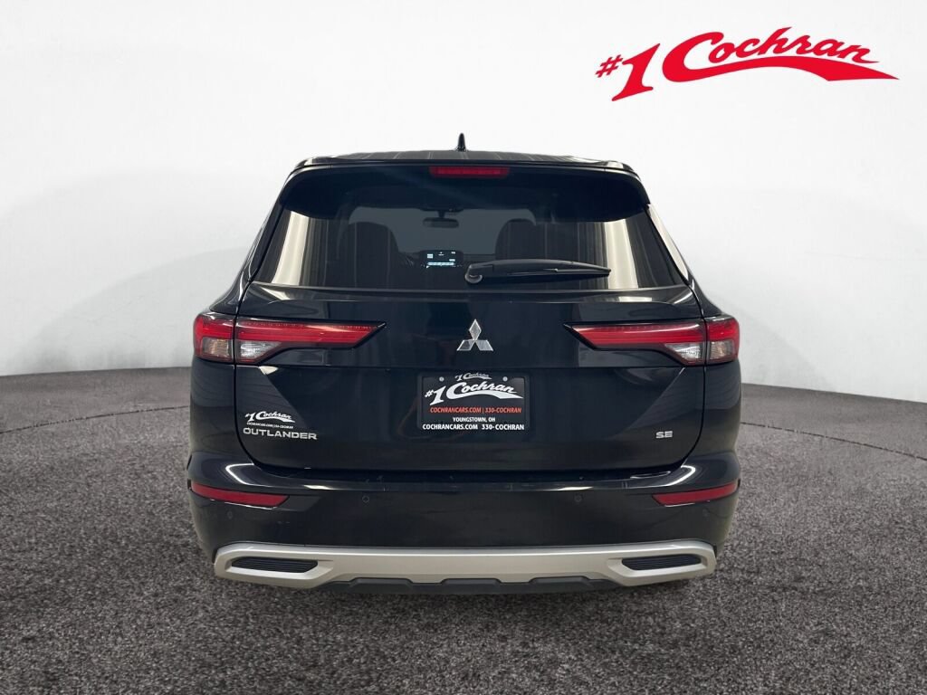Used 2024 Mitsubishi Outlander SE FWD image 28