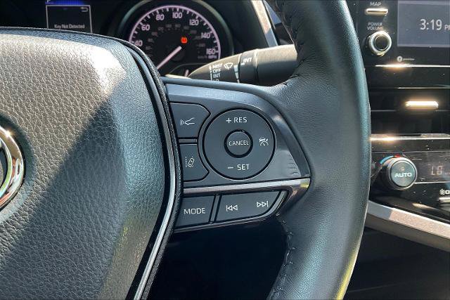 Used 2024 Toyota Camry SE w/ Convenience Package FWD image 12