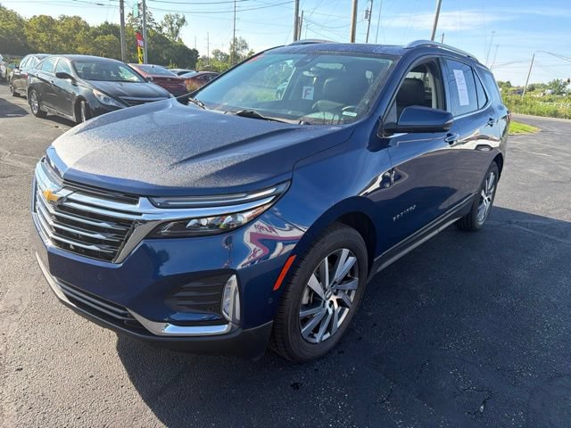 Used 2022 Chevrolet Equinox Premier AWD/4WD image 3