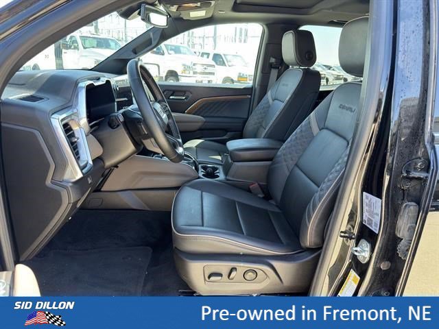 Certified 2025 GMC Canyon Denali AWD/4WD image 12
