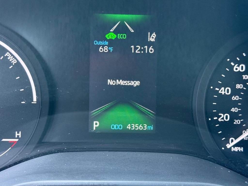 Certified 2021 Toyota Sienna XSE image 23