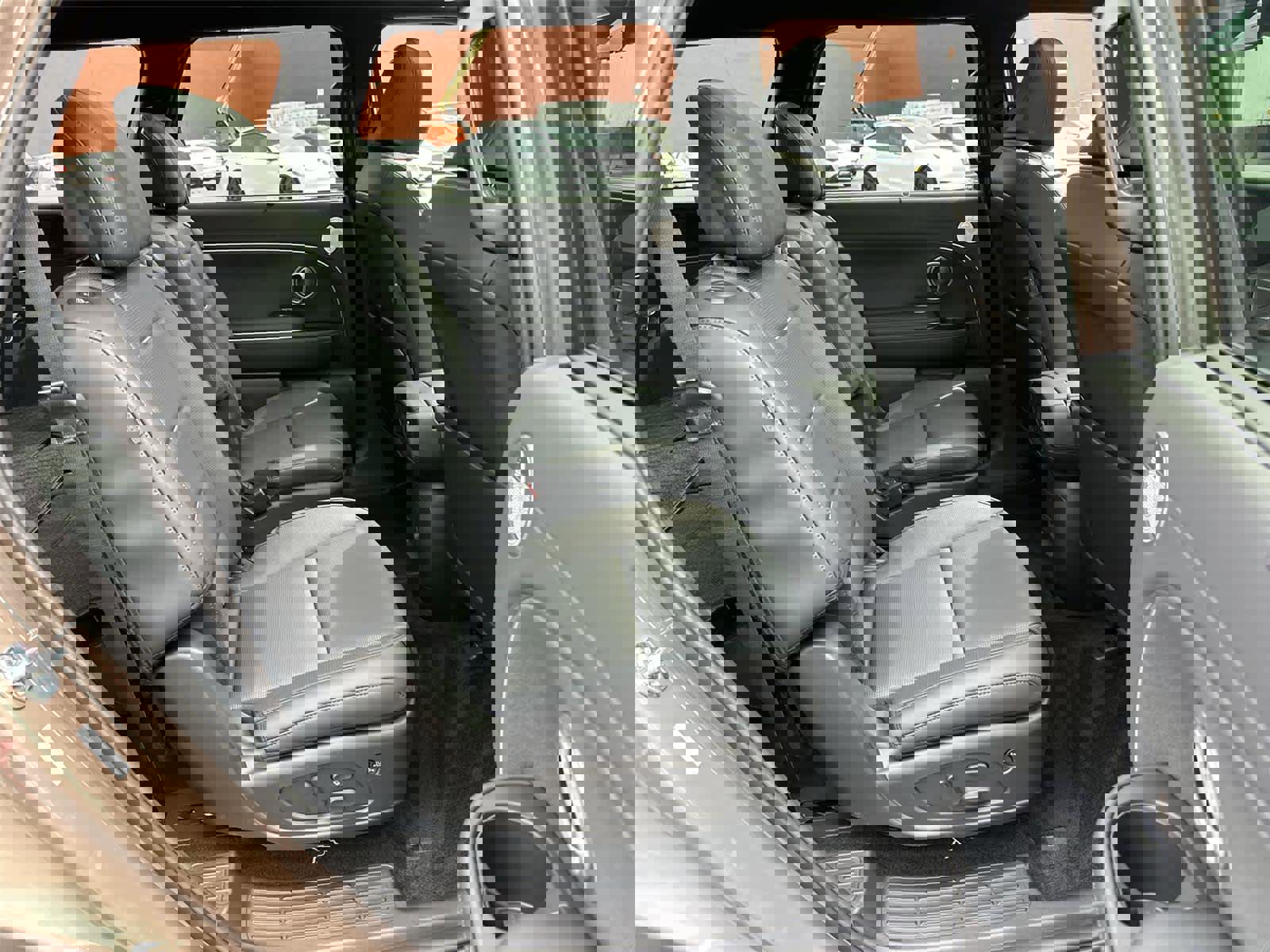 Used 2026 Hyundai Palisade Calligraphy image 13