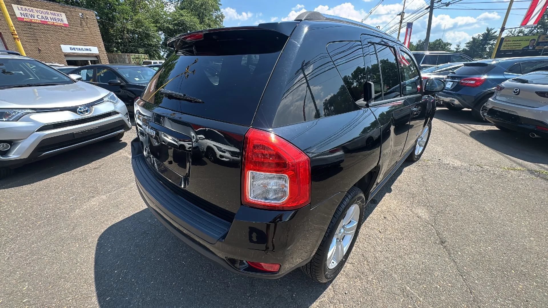 Used 2012 Jeep Compass Sport FWD image 5