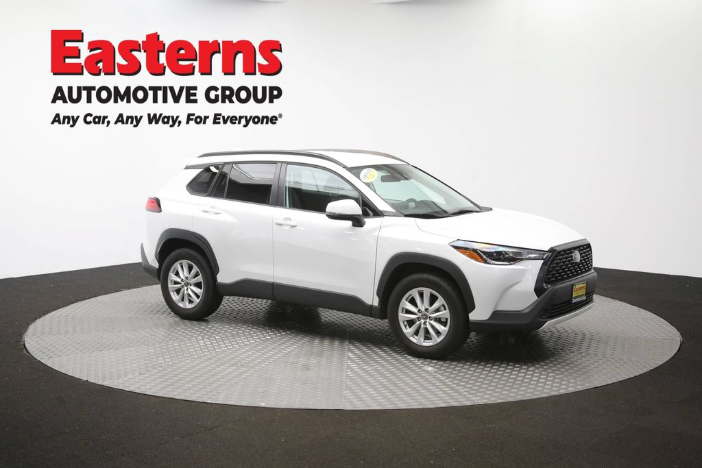Used 2022 Toyota Corolla Cross LE FWD image 46