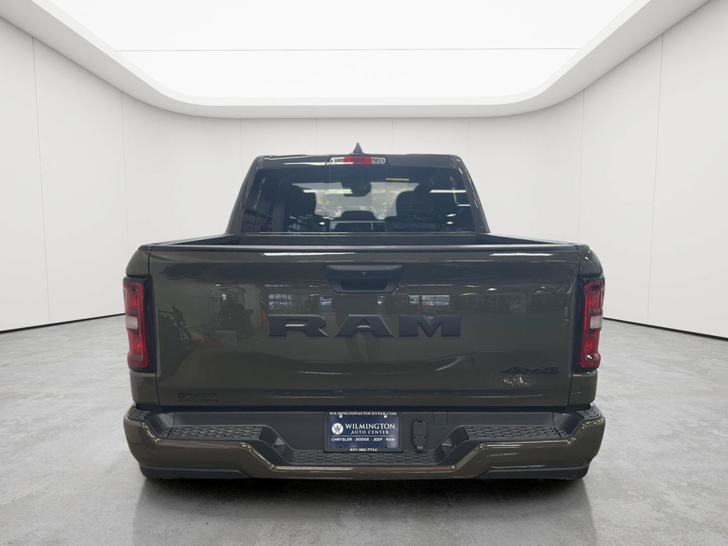 New 2026 RAM 1500 Express AWD/4WD image 42