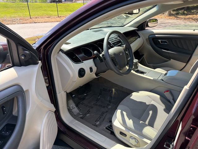 Used 2011 Ford Taurus SEL w/ 201A Rapid Spec Order Code FWD image 21